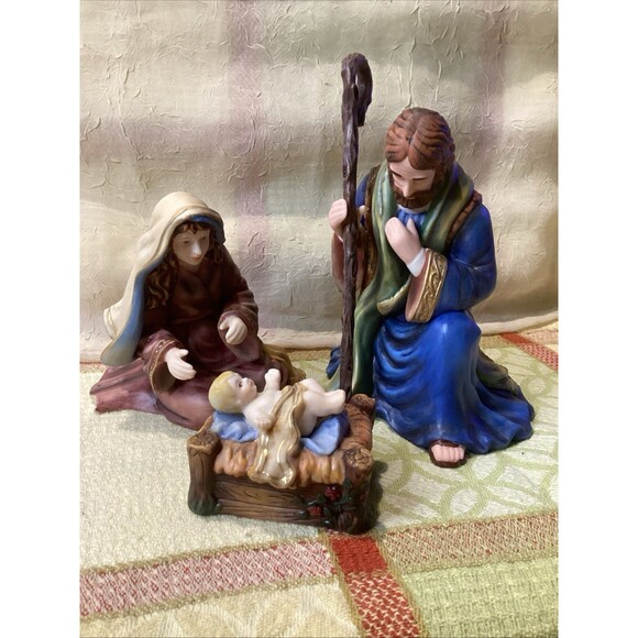 Thomas Kinkade Hawthorne Village Nativity Joseph Mary & Baby Jesus Figures Set - Picture 1 of 16